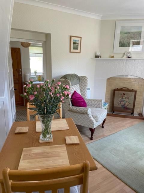 No 96 Chapel Lane - Self Contained Cottage In The Heart Of Butleigh Εξωτερικό φωτογραφία